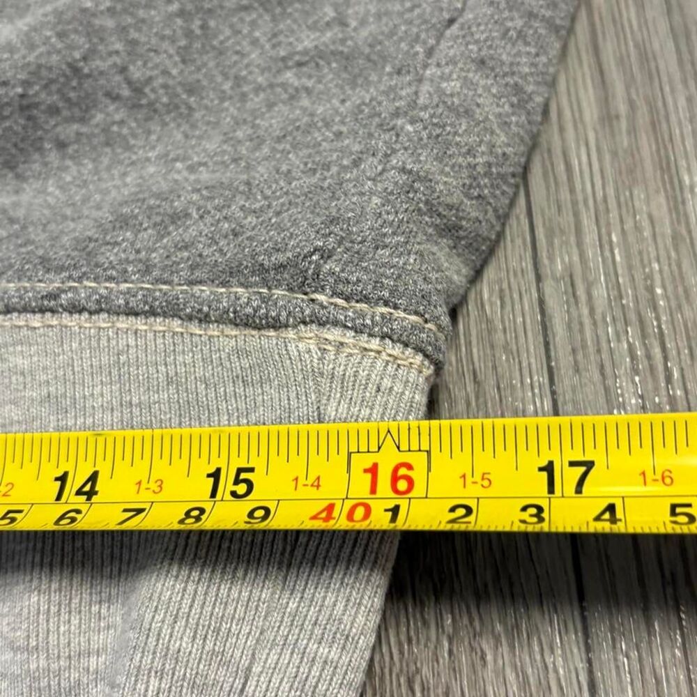 vintage American Eagle Outfitters gray sweater - Picture 6 of 6